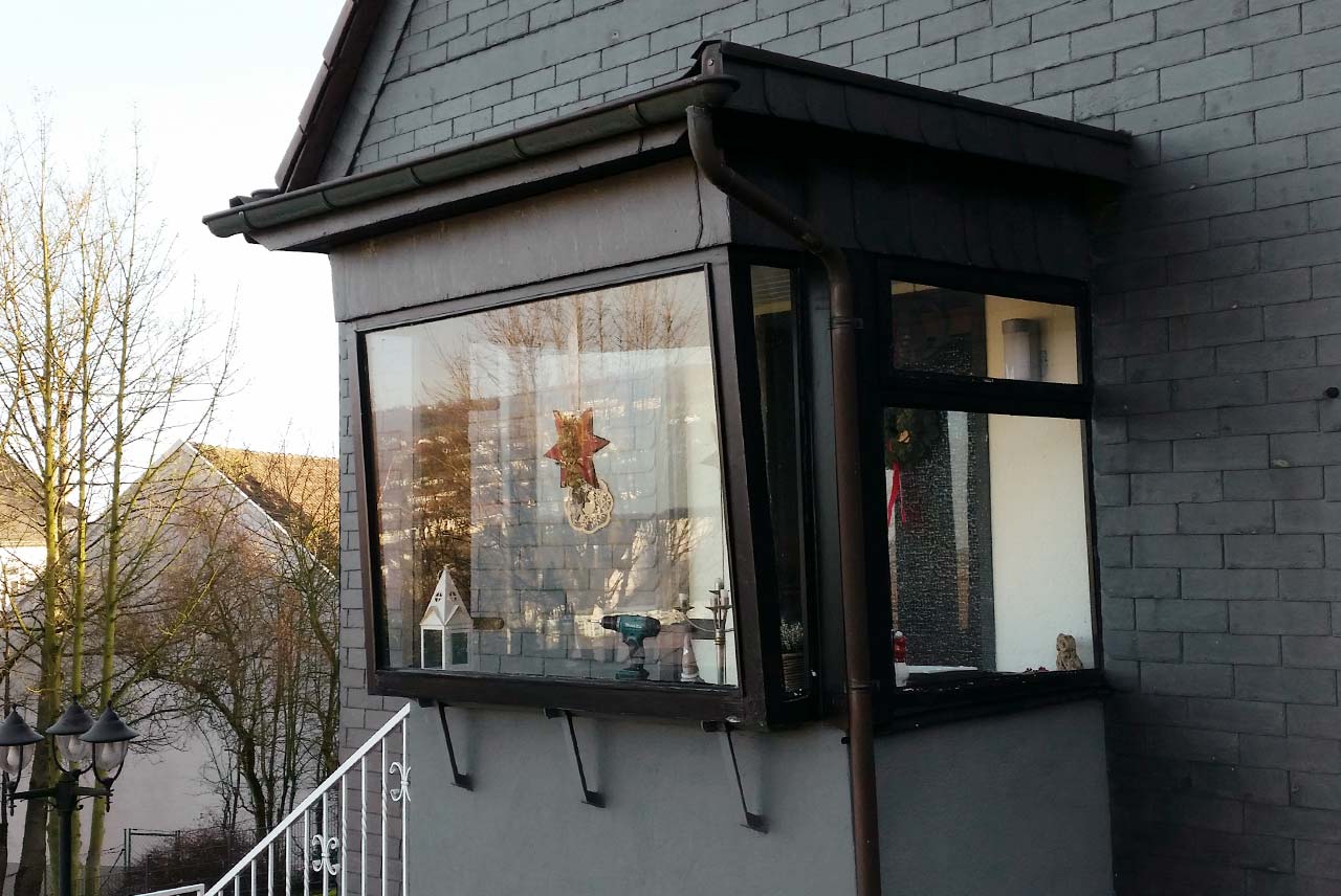 Schreinerei Halbach · Fenster & Haustüren